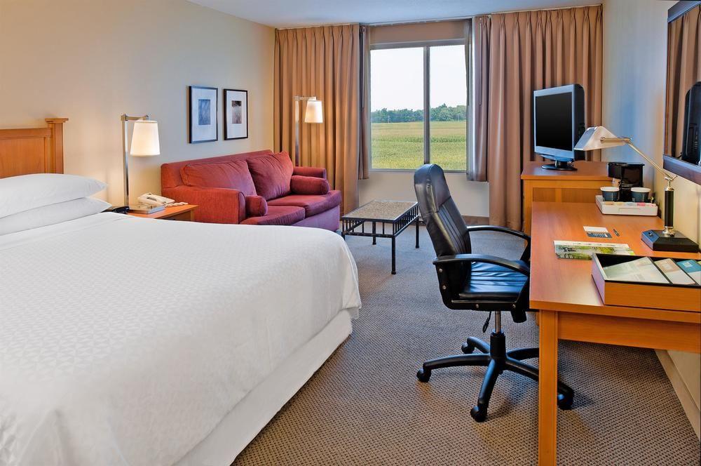 Four Points By Sheraton St. Louis - Fairview Heights Esterno foto